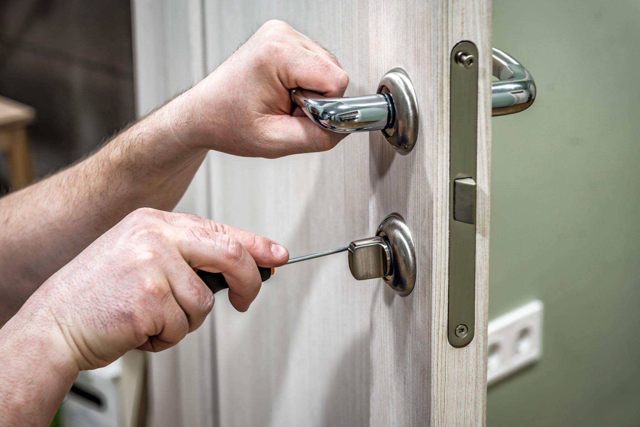 24/7 Mobile Locksmith Services. Residential and Commercial Locksmith in Las Vegas